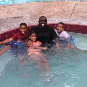 Meet your Posher, Williams